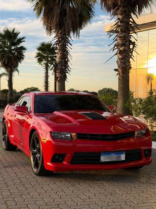 CHEVROLET CAMARO 6.2 V8 GASOLINA SS AUTOMÁTICO CHEVROLET CAMARO 6.2 V8 GASOLINA SS AUTOMÁTICO